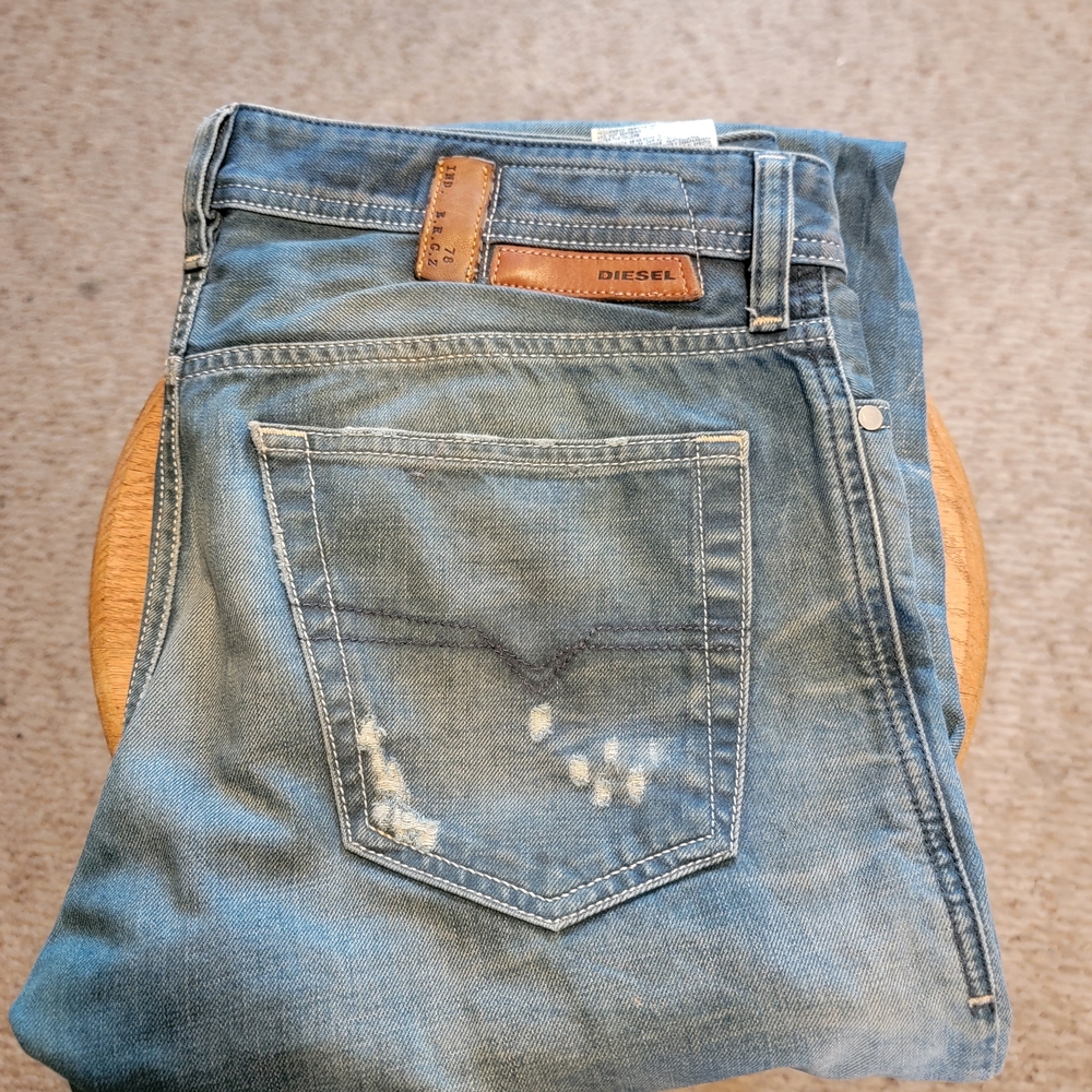 Diesel Men's Blue Jeans Size 29x30